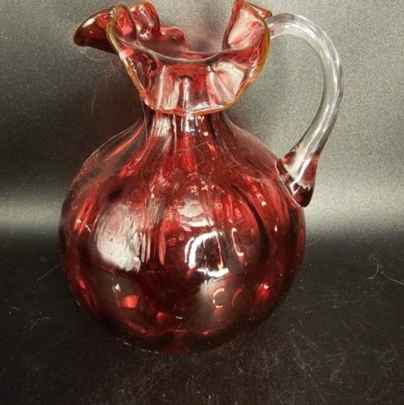 Vintage‎ Fenton ruffle edge hand blown thumbprint vase/pitcher - Picture 4 of 7